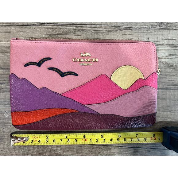 Coach Sunset Mountains Leather Wristlet Clutch – Pink Multicolor - Picture 4 of 8